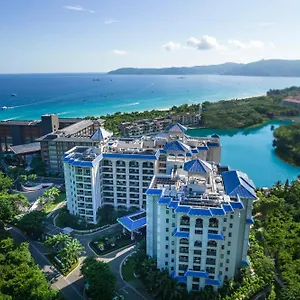 Hotel & Yalong Bay, Sanya