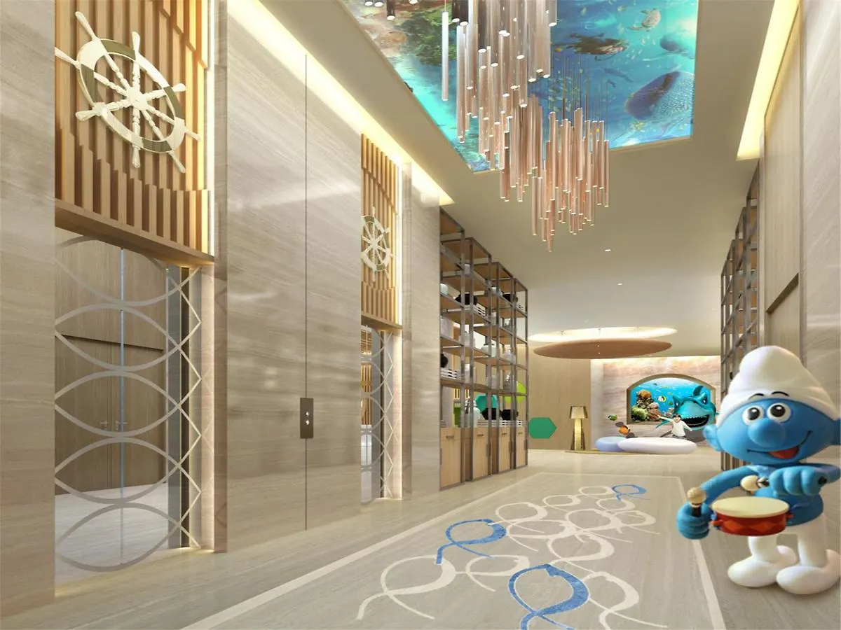 Roeasy Hospitality Hotel Санья